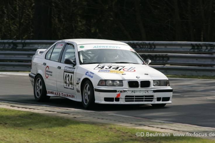 VLN060422_382