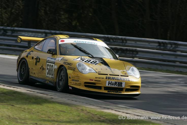 VLN060422_385