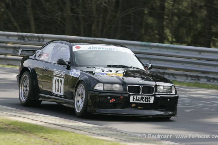 VLN060422_393