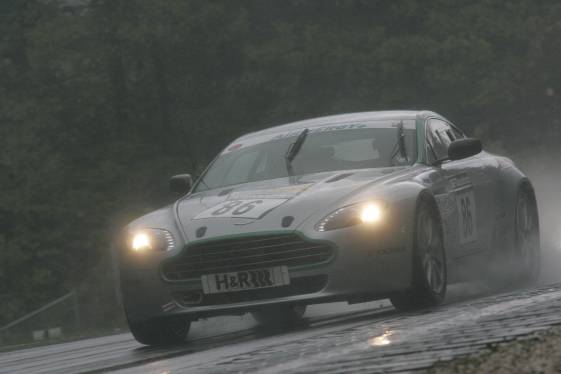 VLN060520_203