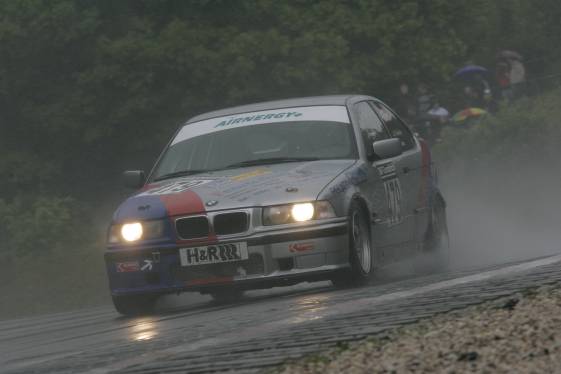VLN060520_231