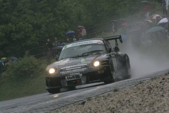 VLN060520_240