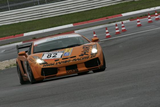 VLN060520_515