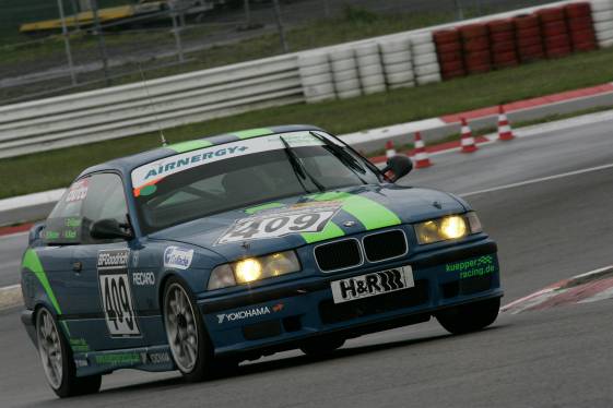 VLN060520_518
