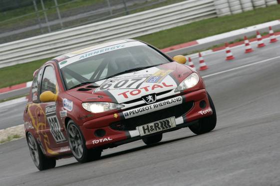 VLN060520_552