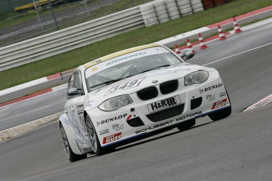 VLN060520_577