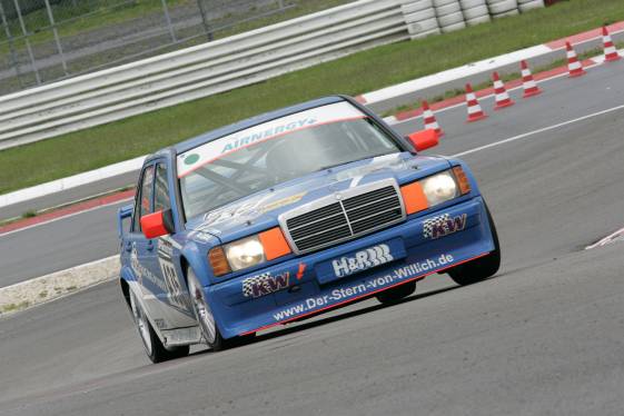 VLN060520_592