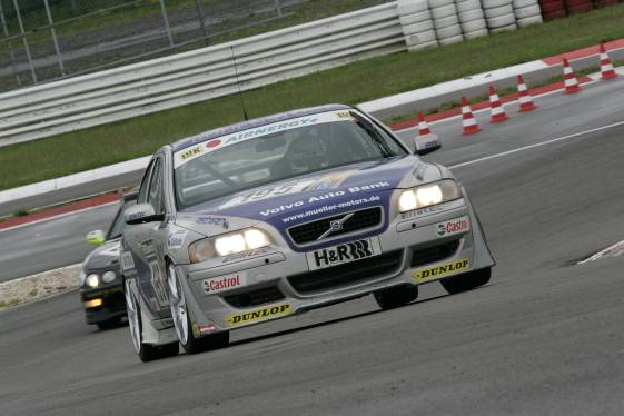 VLN060520_594