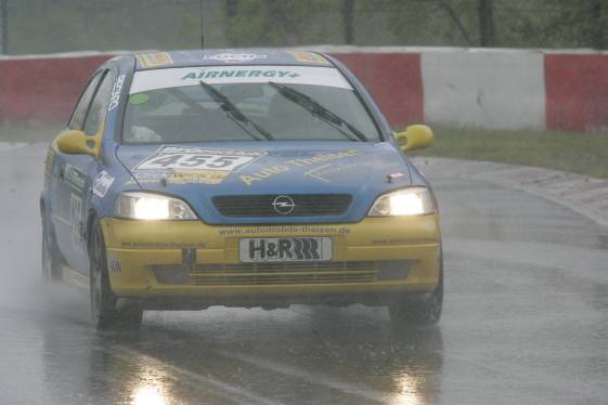 VLN060520_703