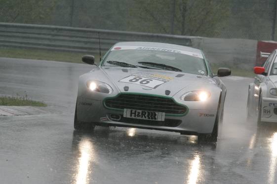 VLN060520_711